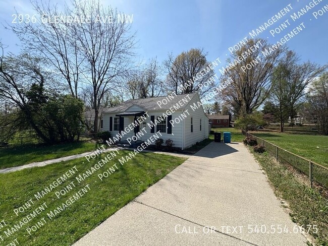 Building Photo - 2936 Glendale Ave NW