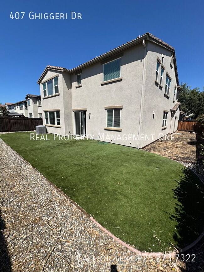 Building Photo - 407 Ghiggeri Dr