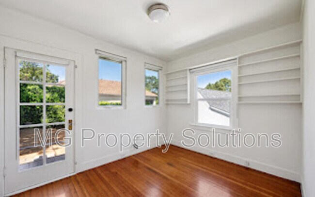 Building Photo - 1405 San Anselmo Ave