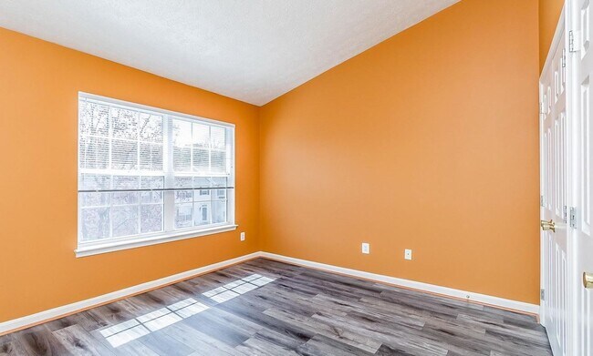 Building Photo - 4733 Buxton Cir