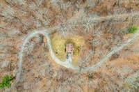 Building Photo - 45 Caroline Dr