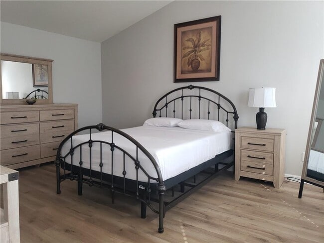 Building Photo - 6148 Indian Wood Cir