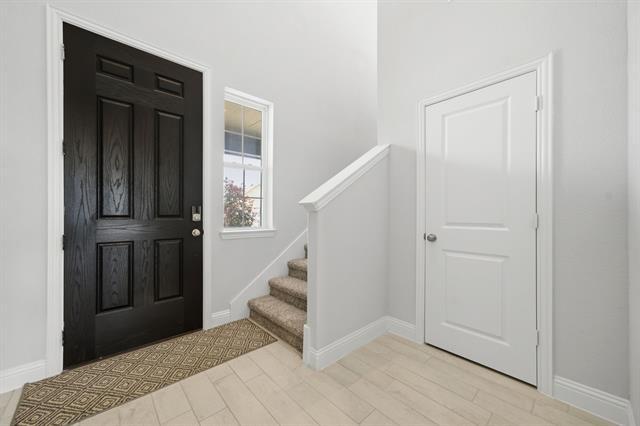 Building Photo - 500 Portina Dr