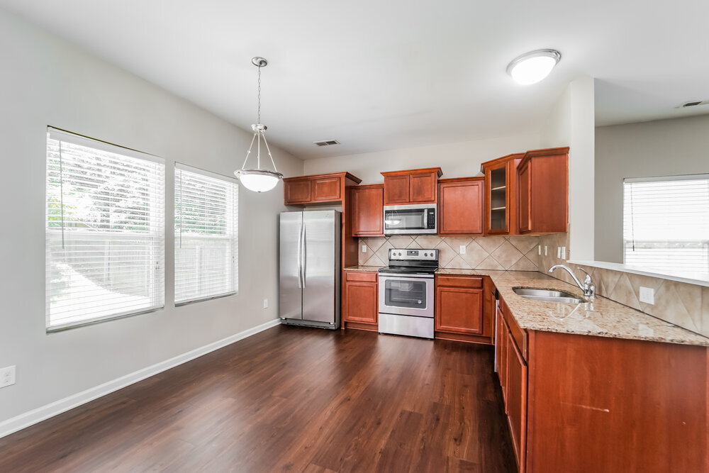 Building Photo - 1040 Joselynn Drive