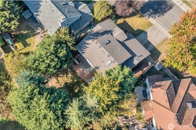 Building Photo - Spacious 3-Bedroom Home Near Redondo Beach Park!