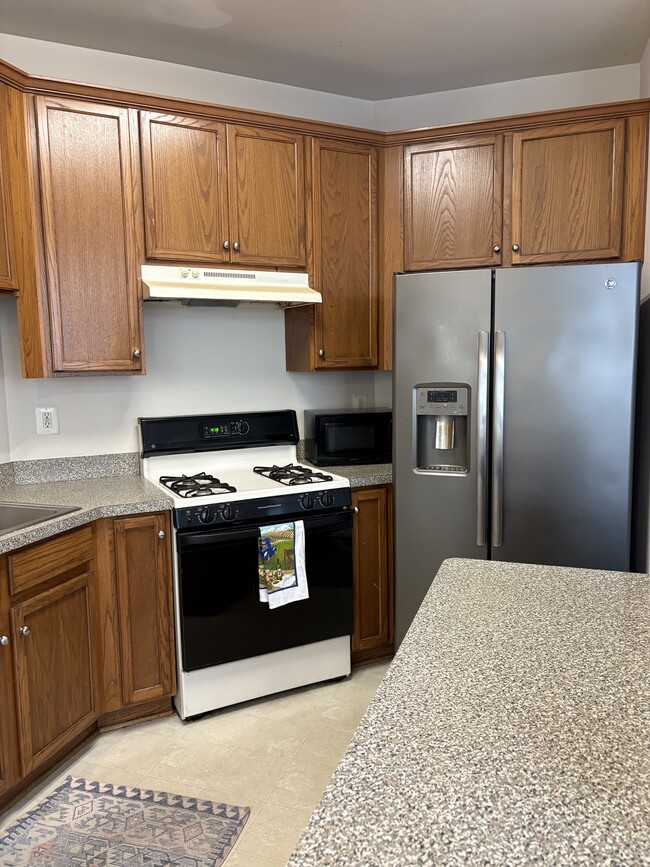 Building Photo - 2340 Huntington Station Ct