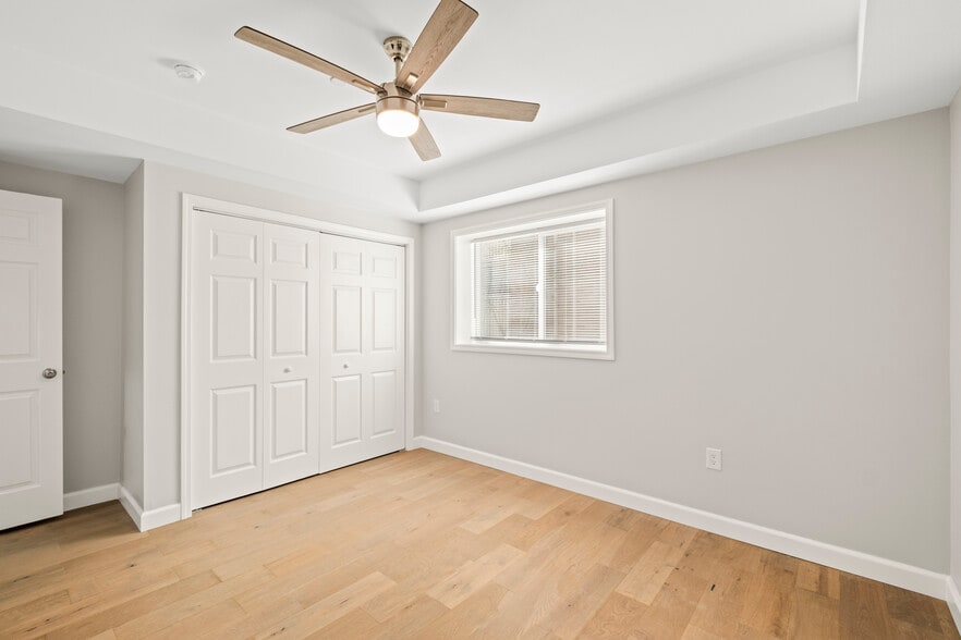 Building Photo - 812 2nd Ave N