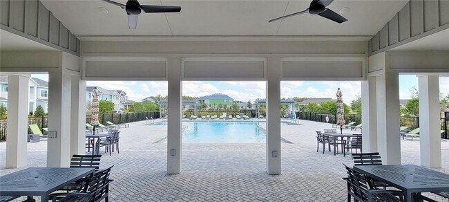 Building Photo - 28564 Sweet Persimmon Dr