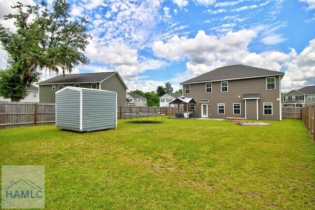 Building Photo - 432 Fairview Cir