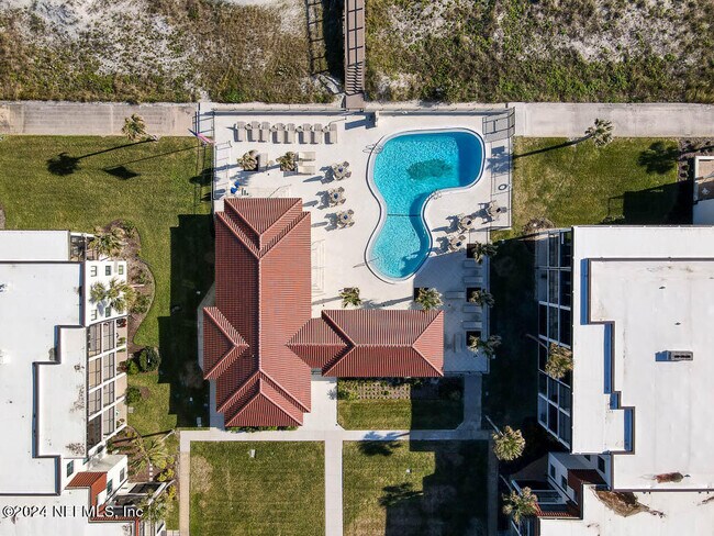 Building Photo - 2321 Costa Verde Blvd