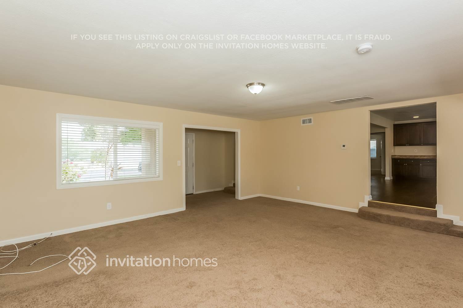 Building Photo - 15145 Haynes St