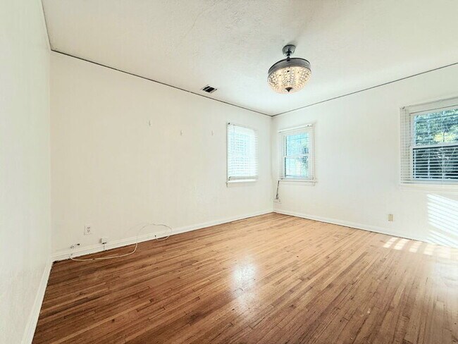 Building Photo - 7001 2nd Ave