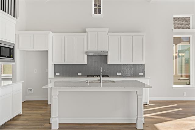 Building Photo - 124 Spanish Bluebell Dr