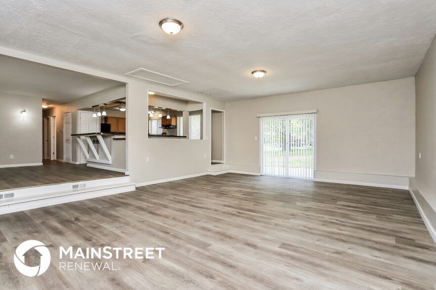 Building Photo - 3909 Opal Dr
