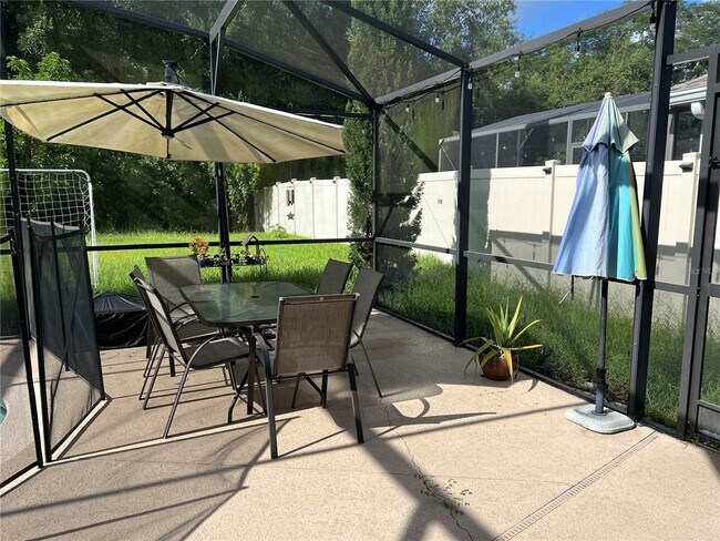 Building Photo - 5240 Landmark Dr