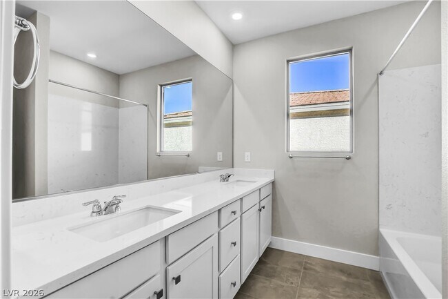 Building Photo - 6360 Pipers Brk Ln