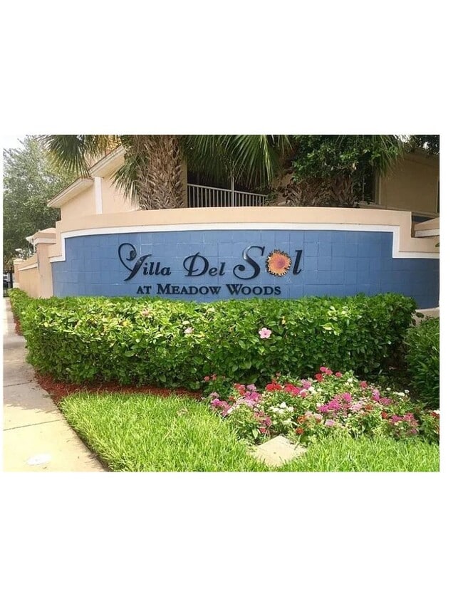 Building Photo - 522 Villa Del Sol Cir