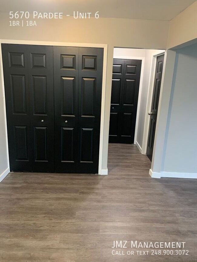 Building Photo - 5670 Pardee-Unit 6