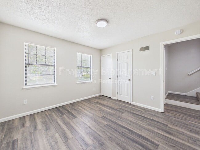 Building Photo - 3102 Eaton St