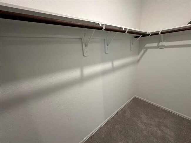 Building Photo - 24103 Becker Hollow Ln