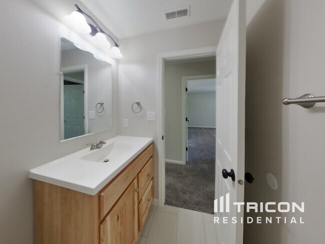 Building Photo - 3703 Whistlewood Ln
