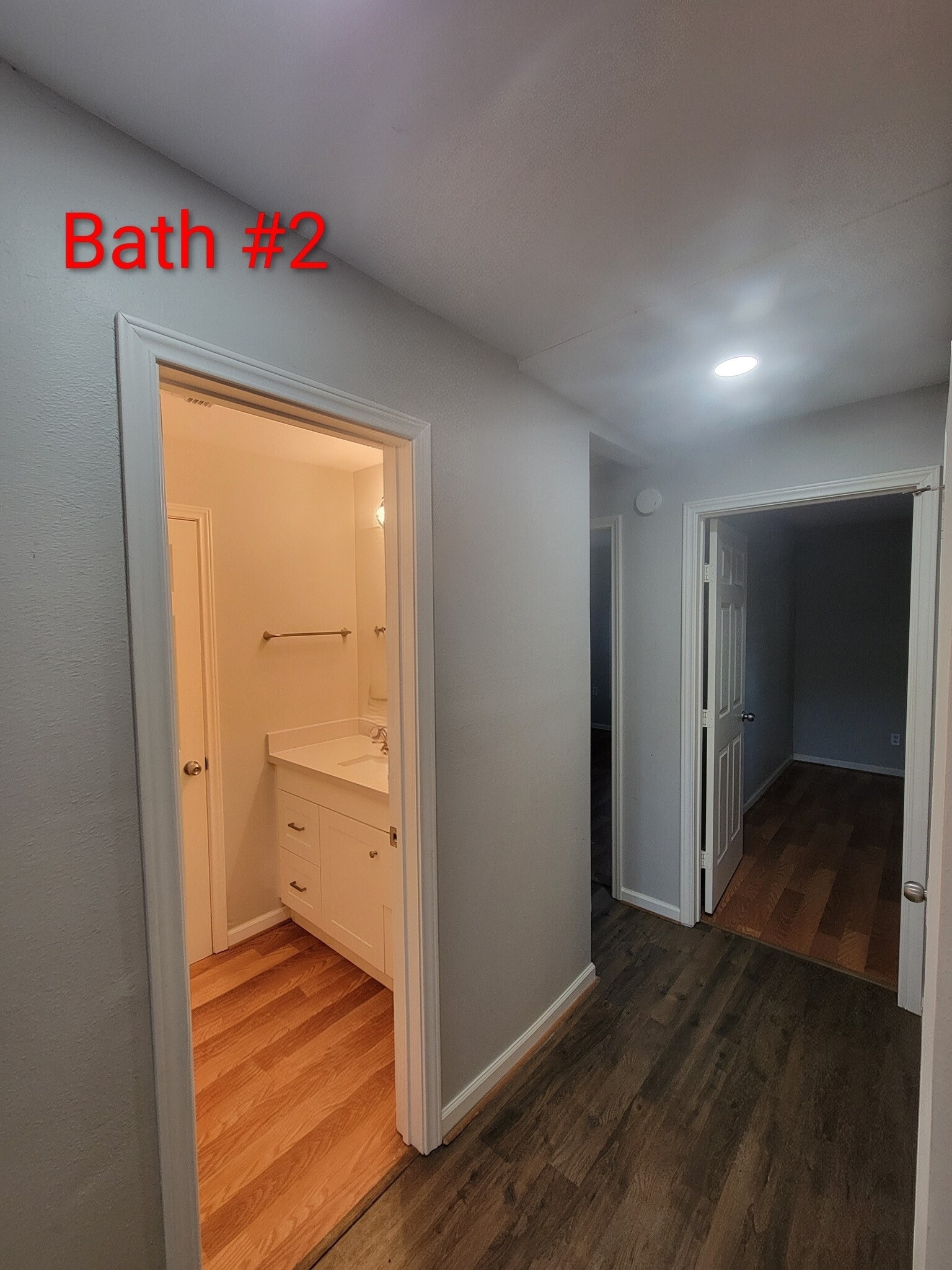 Building Photo - 707 Johnson Ln