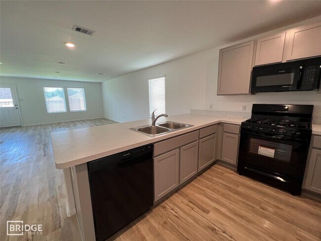 Building Photo - 3315 Aster Mdw Wy