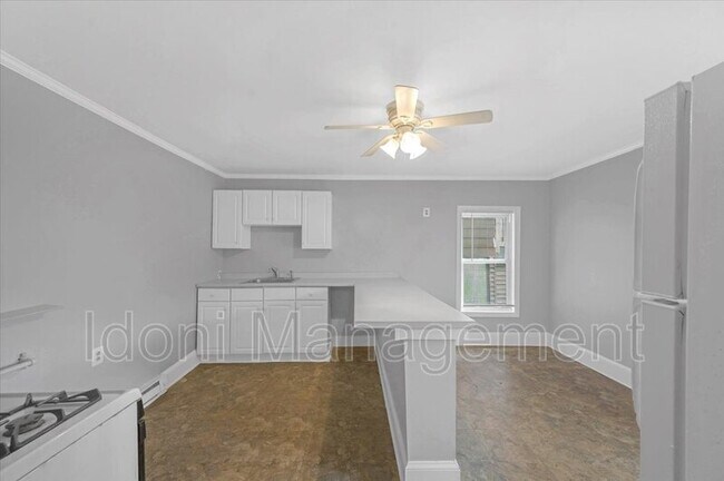 Building Photo - 70 Merchants Ave