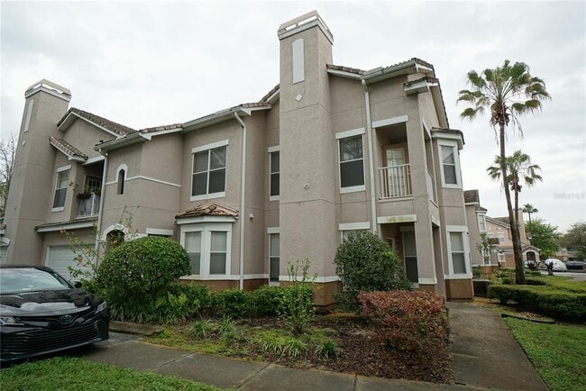 Building Photo - 18004 Villa Creek Dr