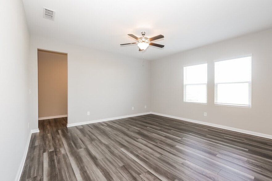 Building Photo - 3737 Wickley Ln