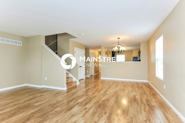 Building Photo - 3 Bedroom Pet-Friendly Home in Wentzville, MO with Main Street Renewal