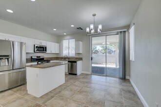 Building Photo - Charming 3-Bedroom Single-Story Home in North Las Vegas!