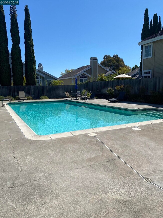 Building Photo - 293 Scotts Valley