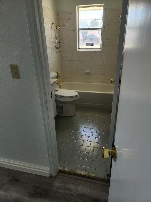 Building Photo - 2611 SW 59th St