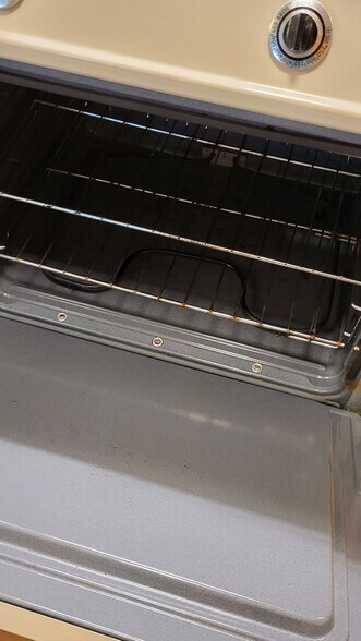 Building Photo - 162 Oak Hill Cluster