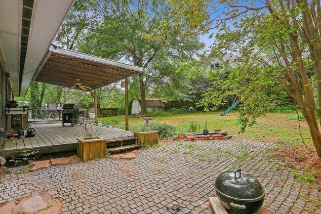 Building Photo - 1315 Kimwood Dr