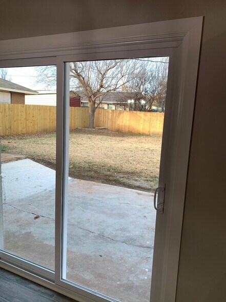 Building Photo - 217 E 30th St