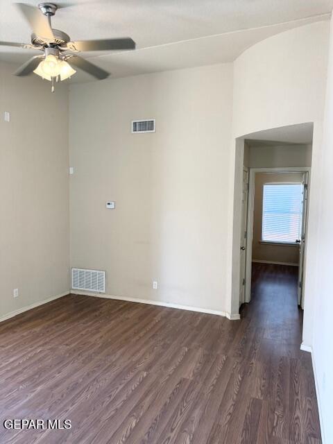 Building Photo - 14668 Jesus Almeida