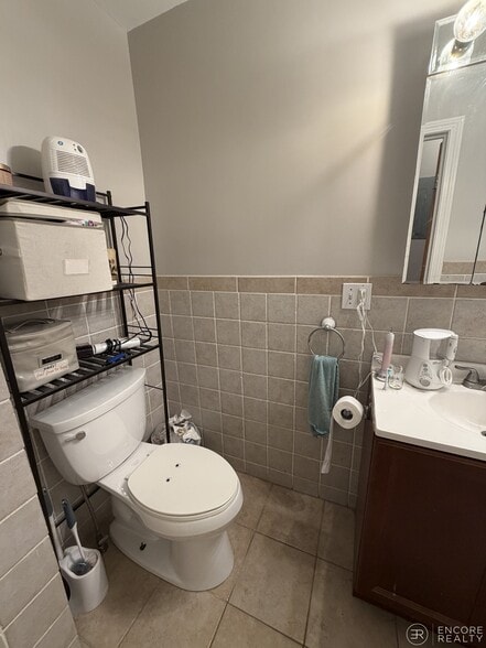 Building Photo - 27 Portsmouth St