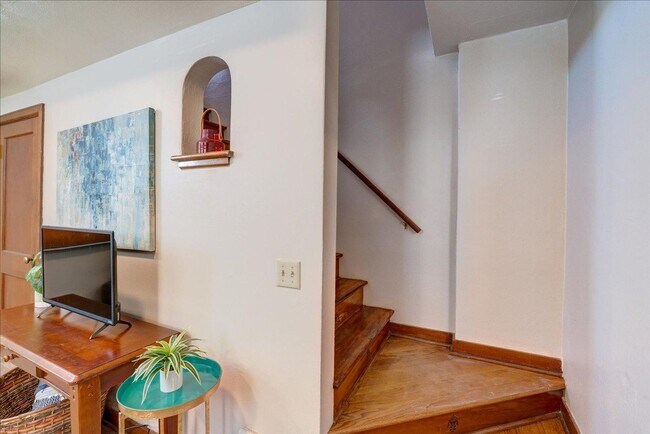 Building Photo - 2632 Stevens St