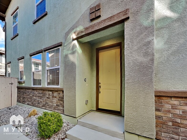 Building Photo - 1835 Sea Horse Rd