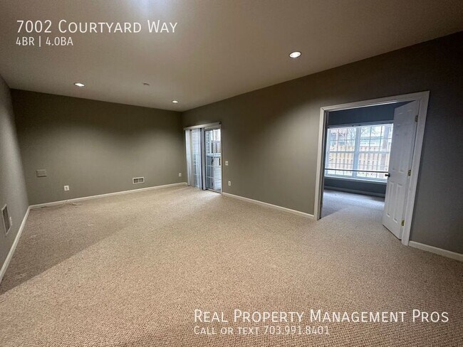 Building Photo - 7002 Courtyard Way