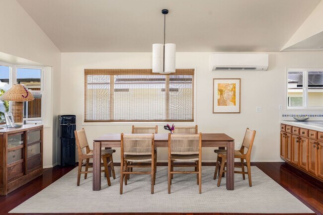 Building Photo - 59-535-535 Ke Iki Rd