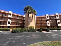 Building Photo - 6528 Coral Lake Dr