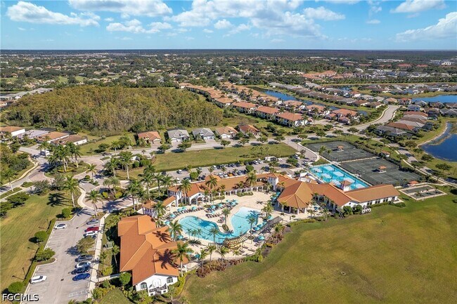 Building Photo - 11924 Arbor Trace Dr