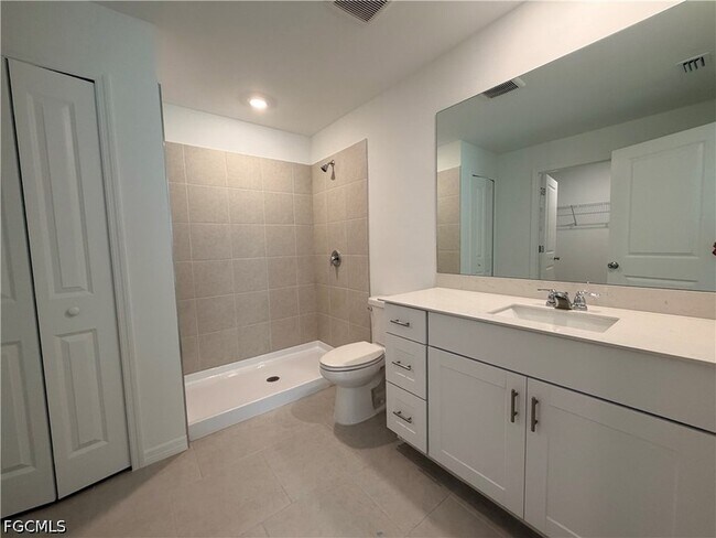 Building Photo - 17216 Cantu Ct
