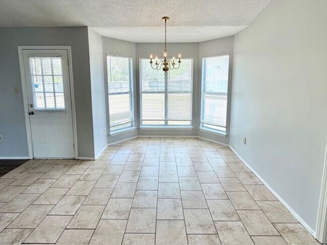 Building Photo - Move In Special! 3 Bedroom 2 Bath In Southaven