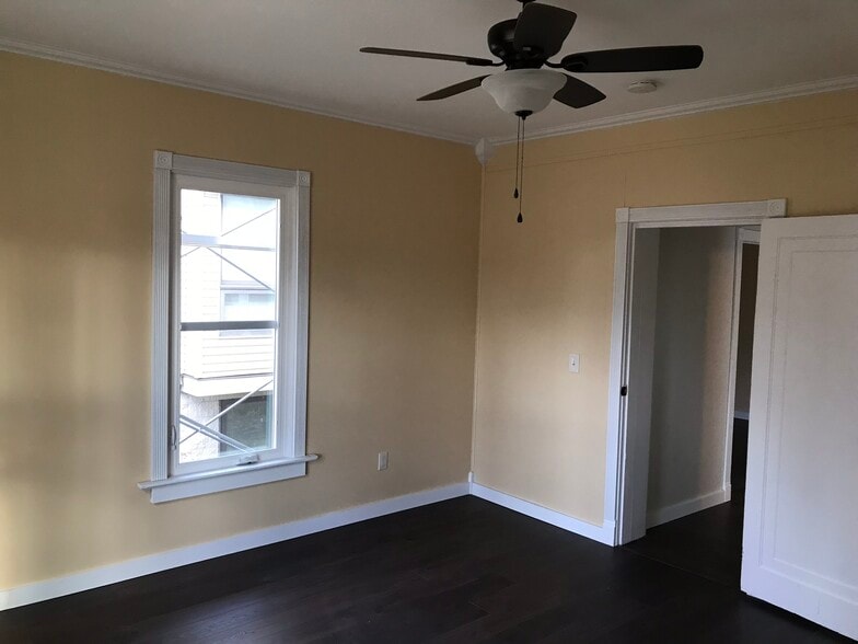 Building Photo - 1413 N Broad St