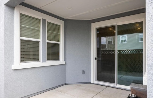 Building Photo - Wonderful Two Story 3 Bedroom Home Located in East Garrison