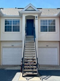 Building Photo - 8981 Lee Vista Blvd